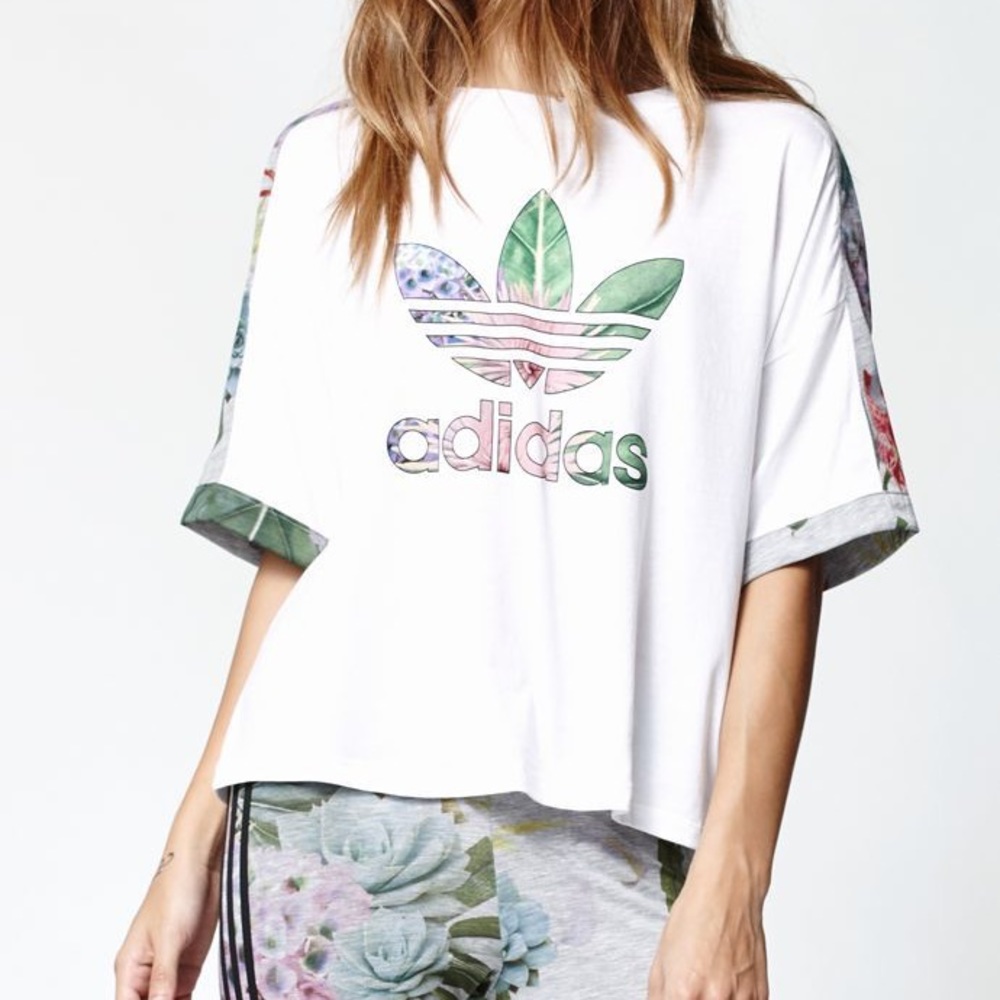 Adidas Floral tee